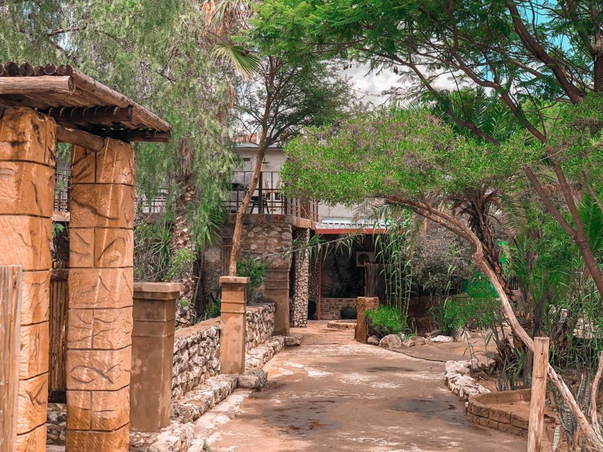 Nkisi Guesthouse Kang Exteriér fotografie
